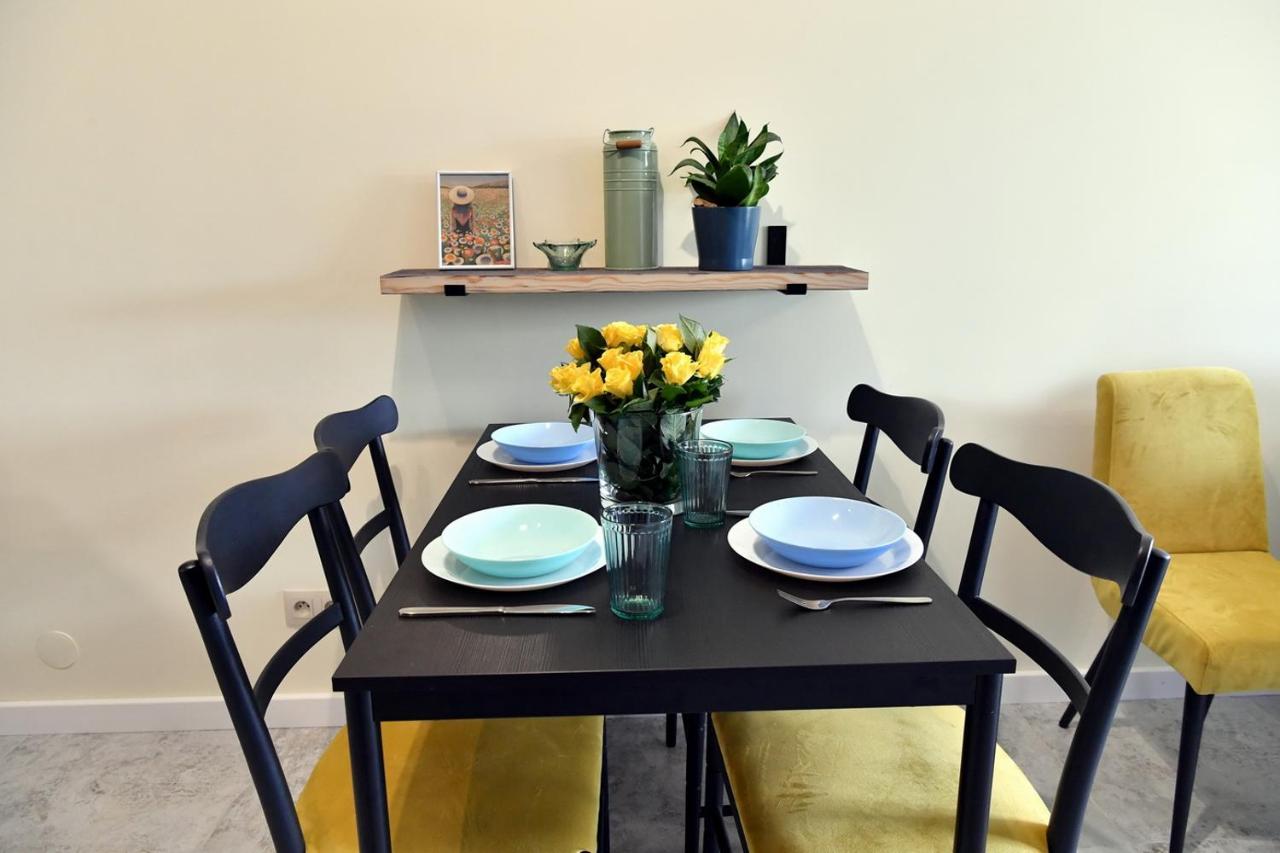 Ach To Tu! Apartament Zator Exteriör bild
