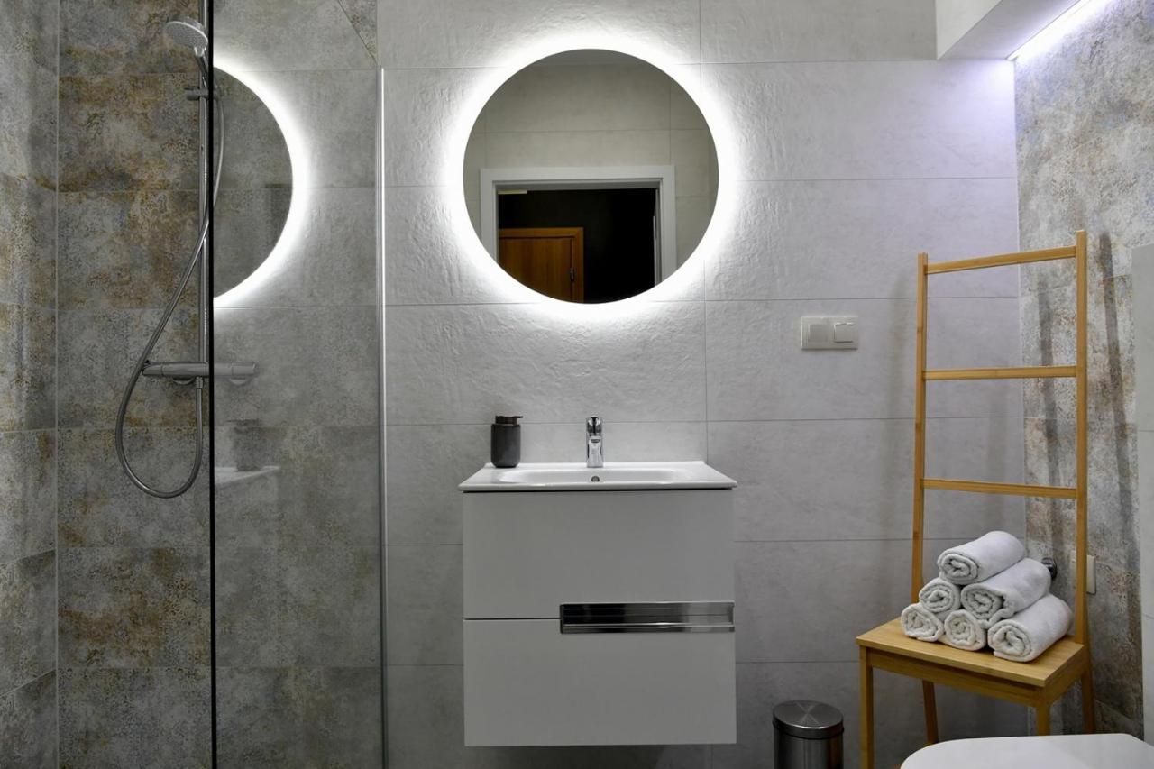 Ach To Tu! Apartament Zator Exteriör bild